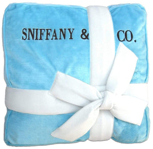 Pet Stop Store 20% Off Modern Plush Sniffany Pet Bed with Ribbon
